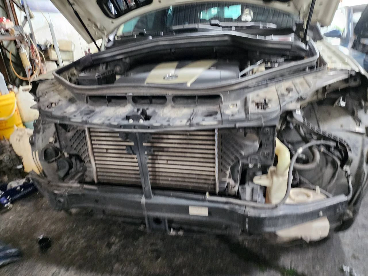 賓士ML柴油車 解鎖大燈燈條更新 內外拋光 DPF 尿素清洗