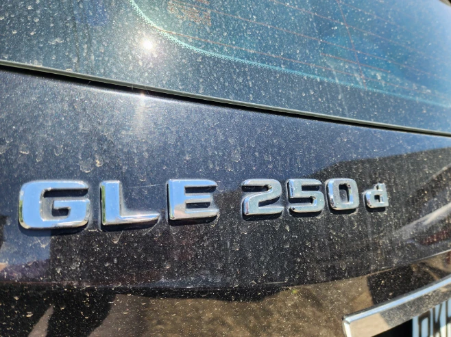 賓士車 GLE250D DPF自然損壞破裂無法自清 關閉程式 無後續相關問題