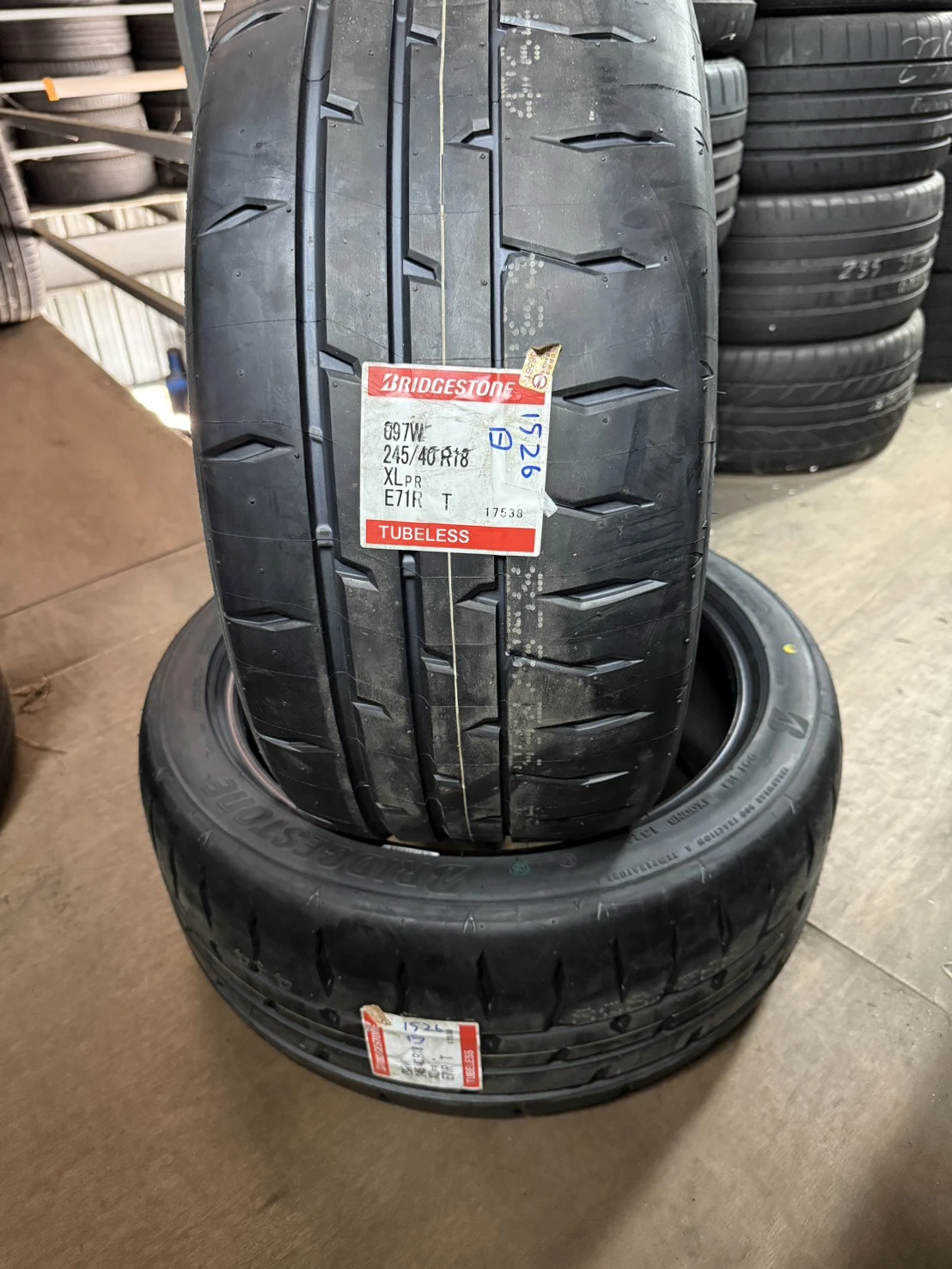 普利司通 Bridgestone POTENZA RE-71RS 245/40/18