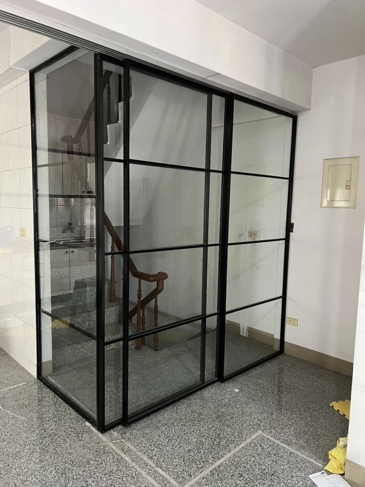 大寮區玻璃拉門