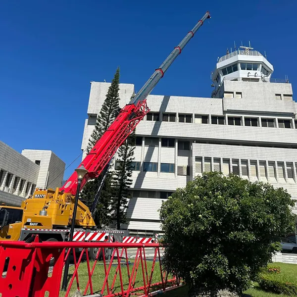 網站建置中