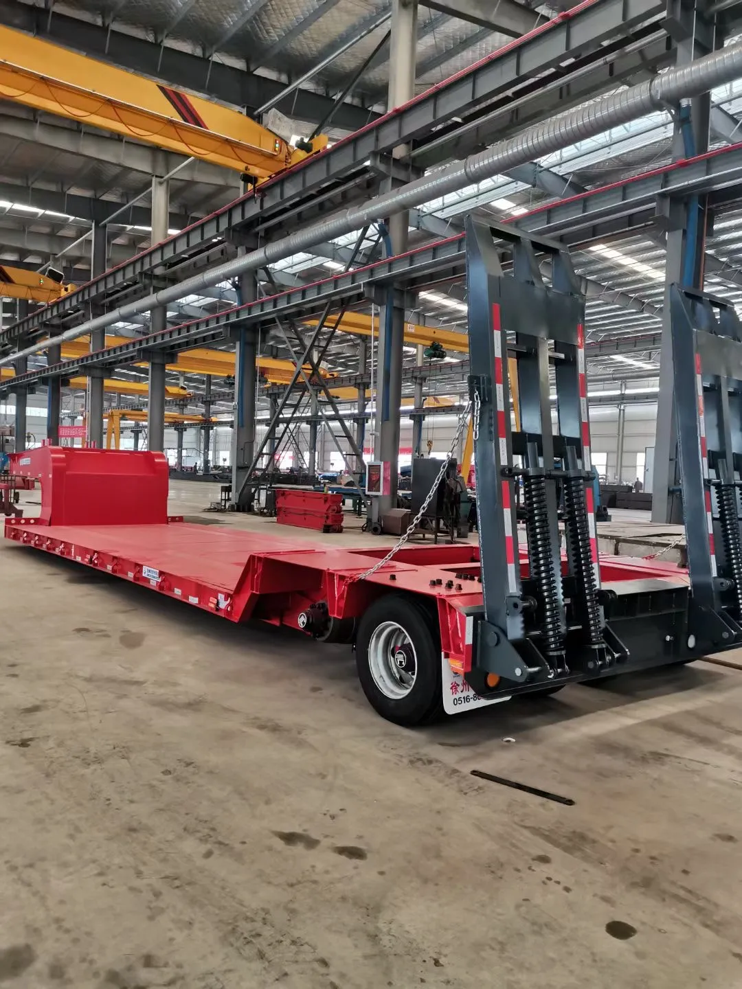 重型搬運設備(液壓軸線車)