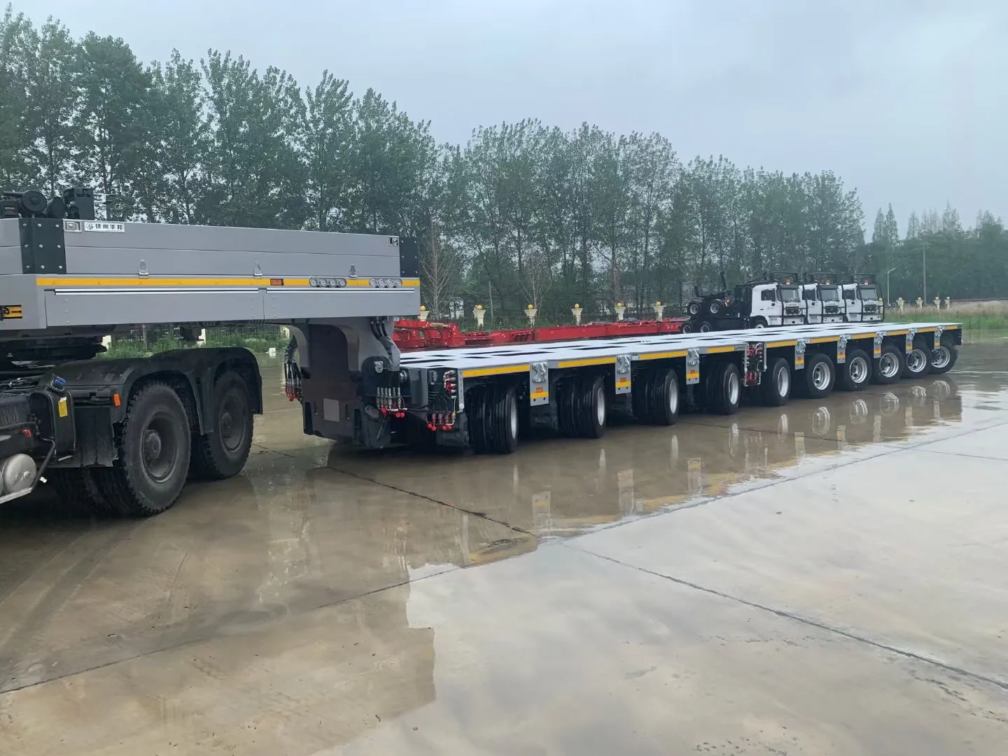 重型搬運設備(液壓軸線車)