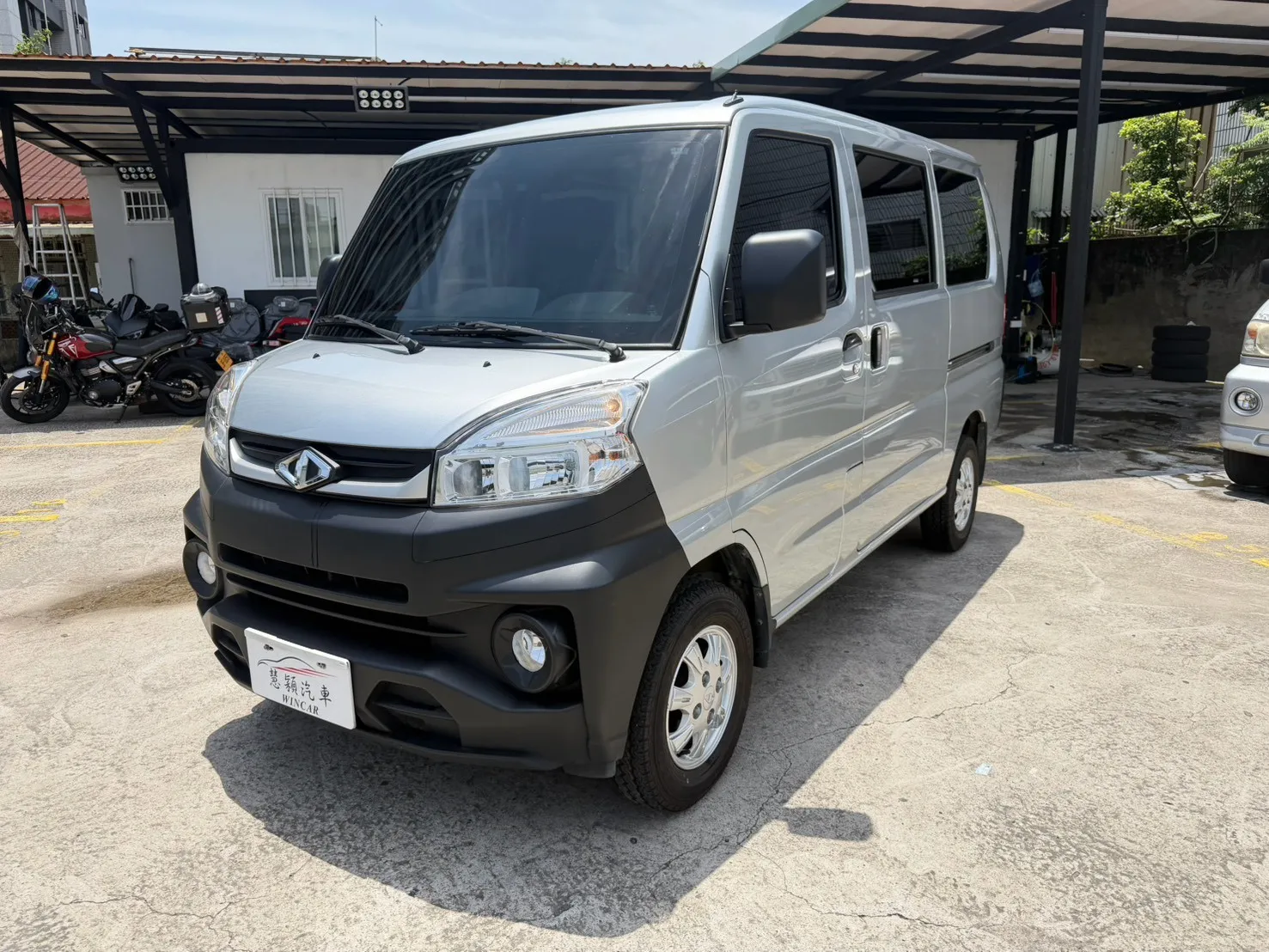 2023年 菱利廂車 里程6萬 售41.8萬