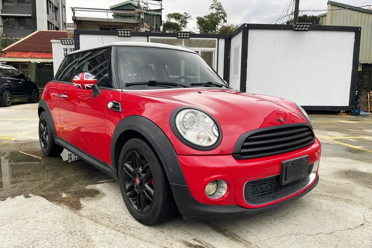 2012年mini cooper里程13萬 賣28.8萬