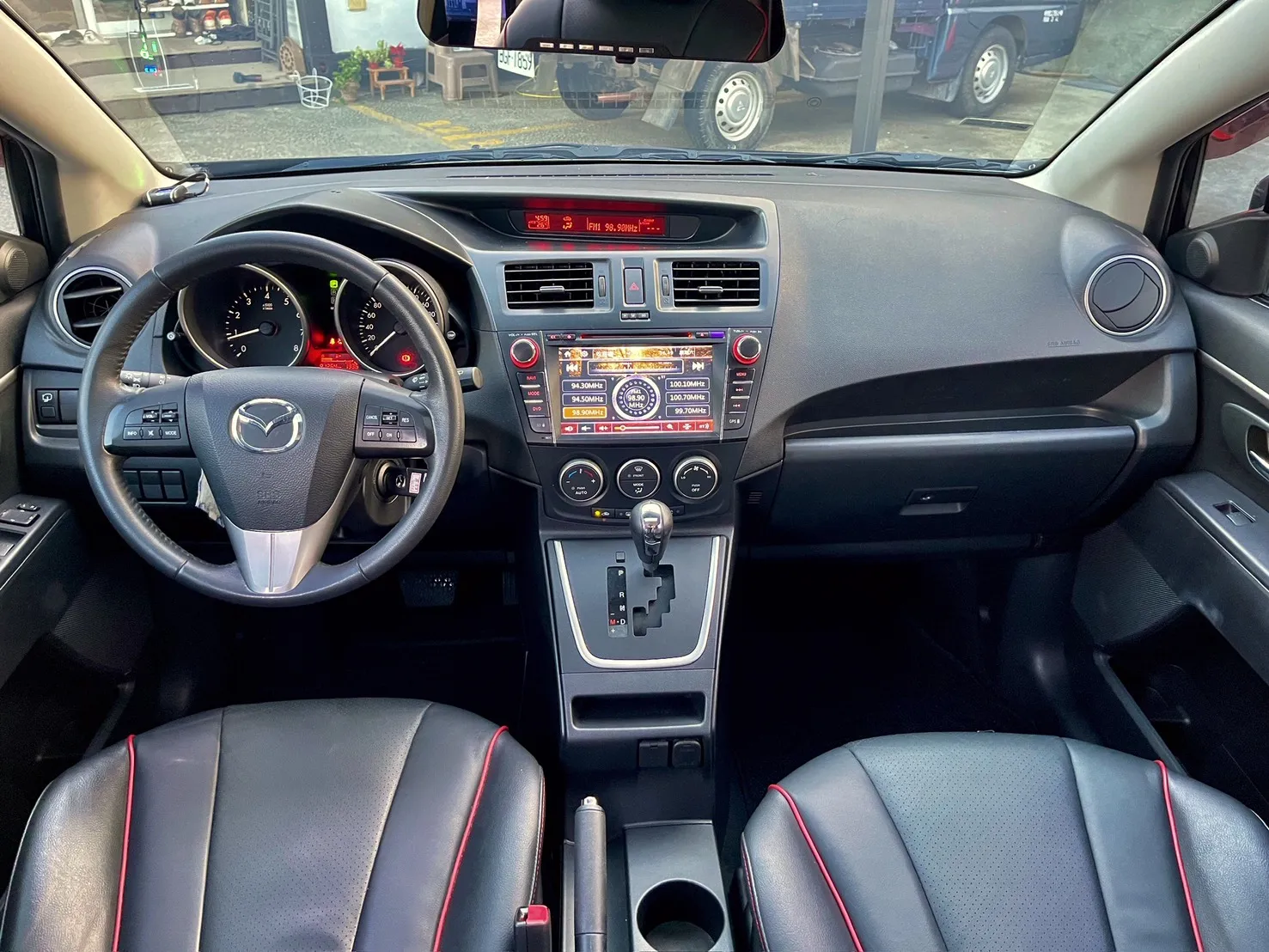 2013 Mazda 5 七人座