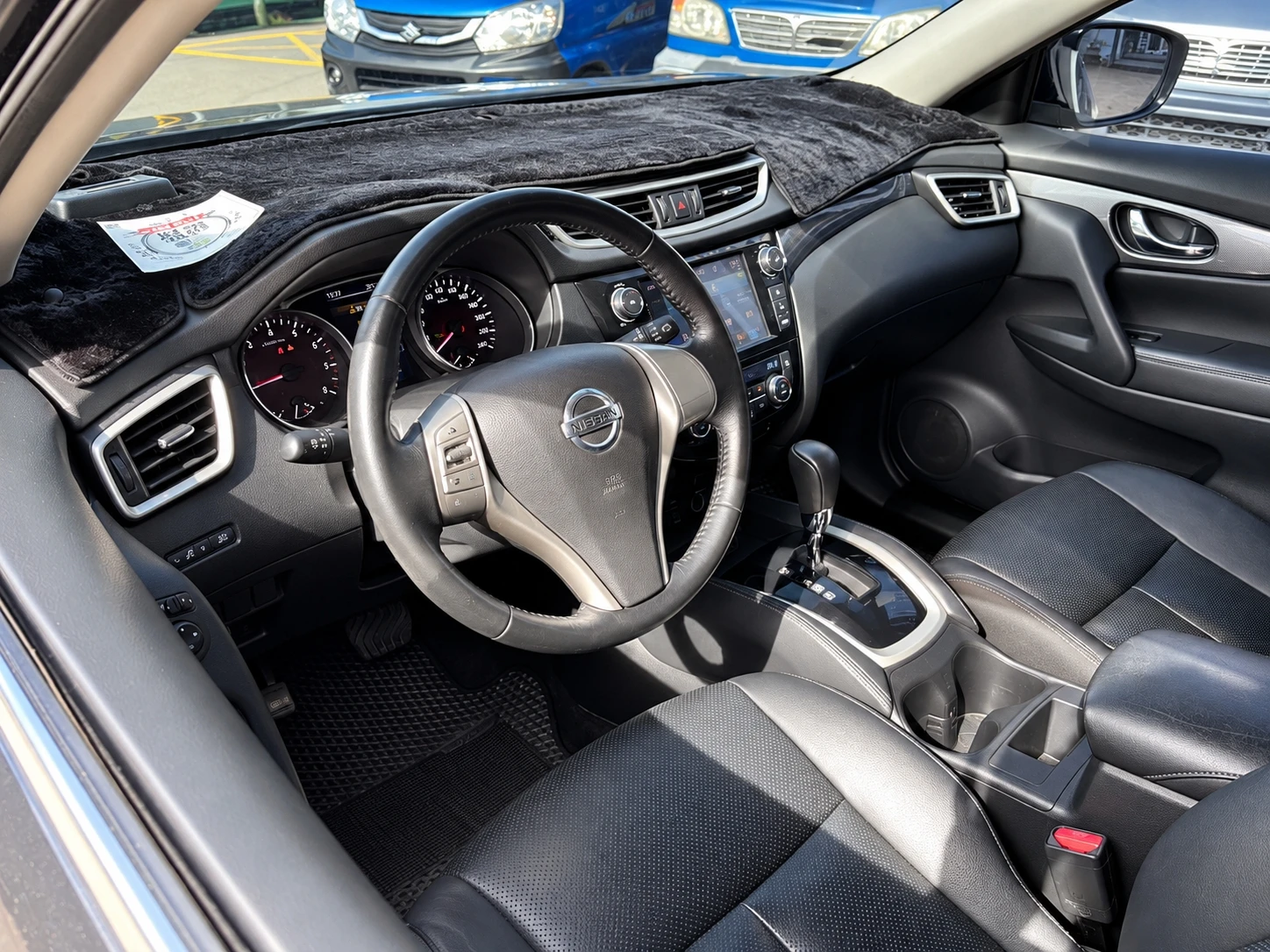 2016年 NISSAN X-TRALL 里程17萬 賣21.8萬