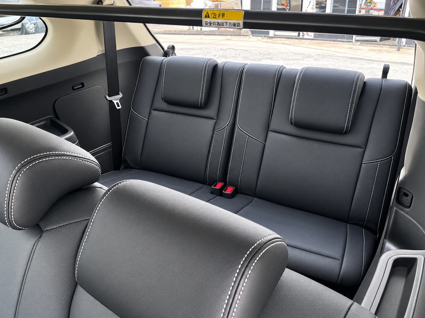 2015年 Outlander 2WD 里程2.6萬 23.8萬