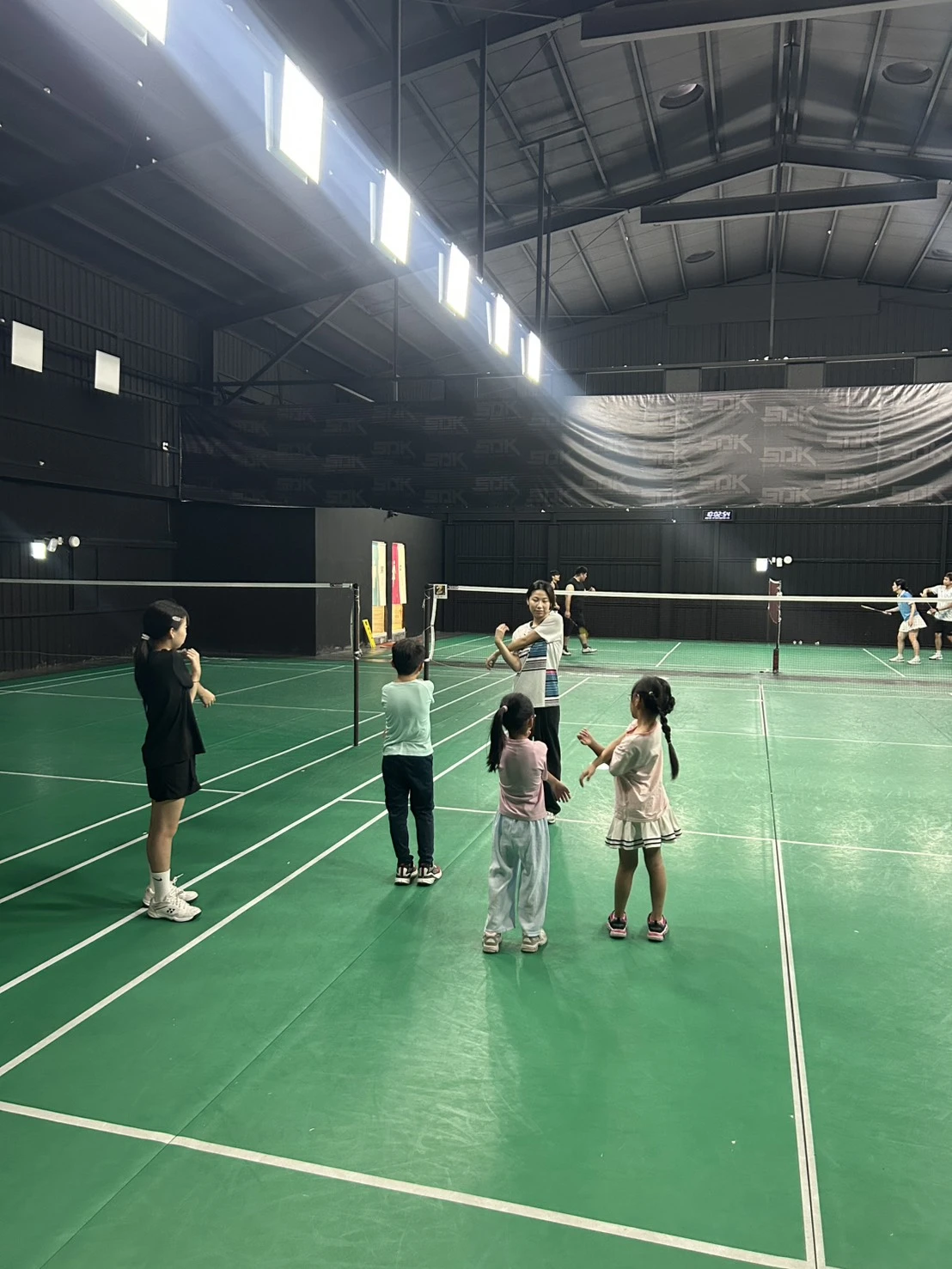 （高雄）每週六早上10-12. 依柔教練在南區高鐵館開兒童團體班 每週都有開課～火熱招生中