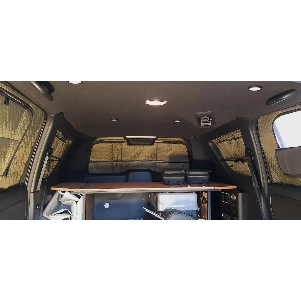 Zinger 床組 + 隔熱斷寒鋁箔組 + 尾門紗網