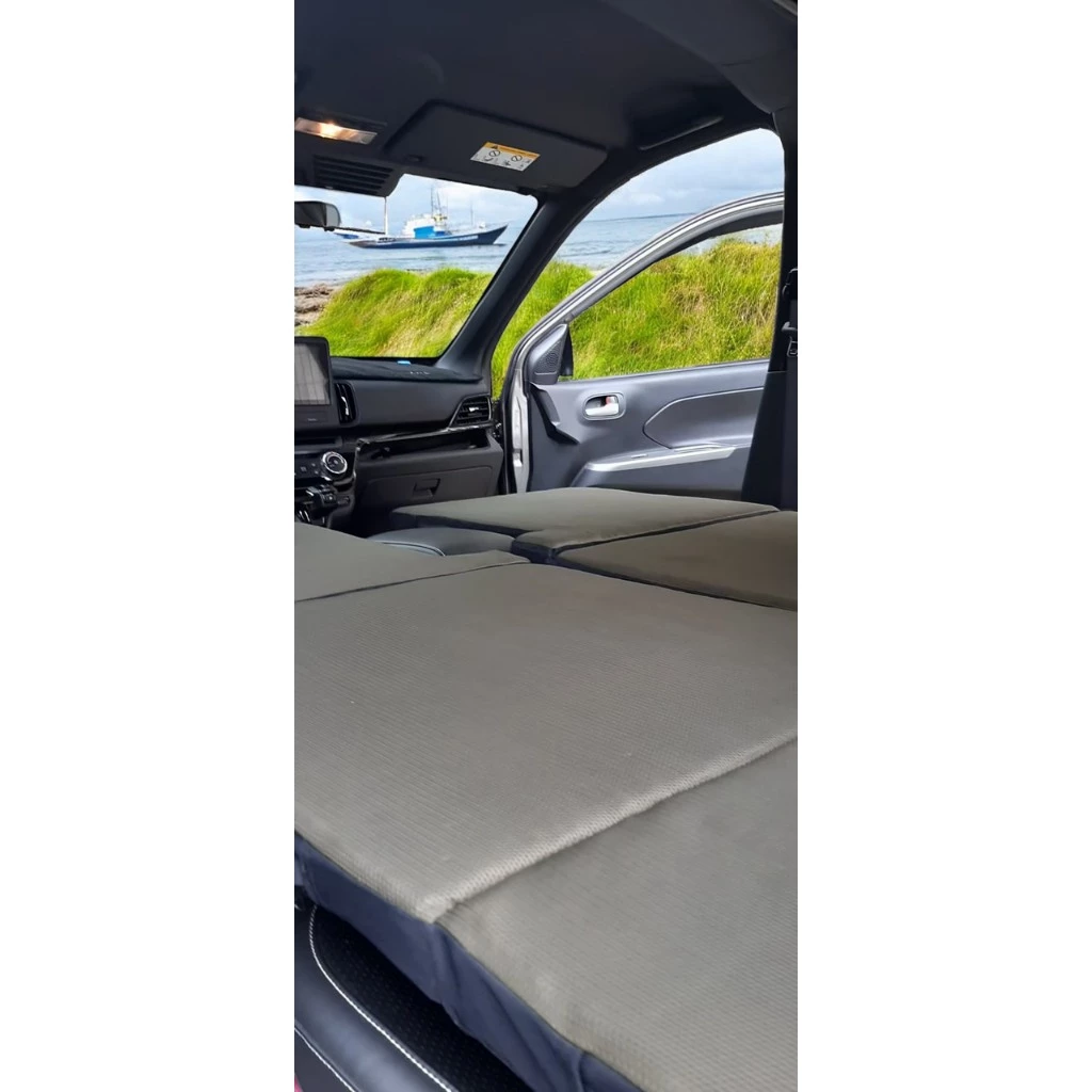 Zinger 床組 + 隔熱斷寒鋁箔組 + 尾門紗網