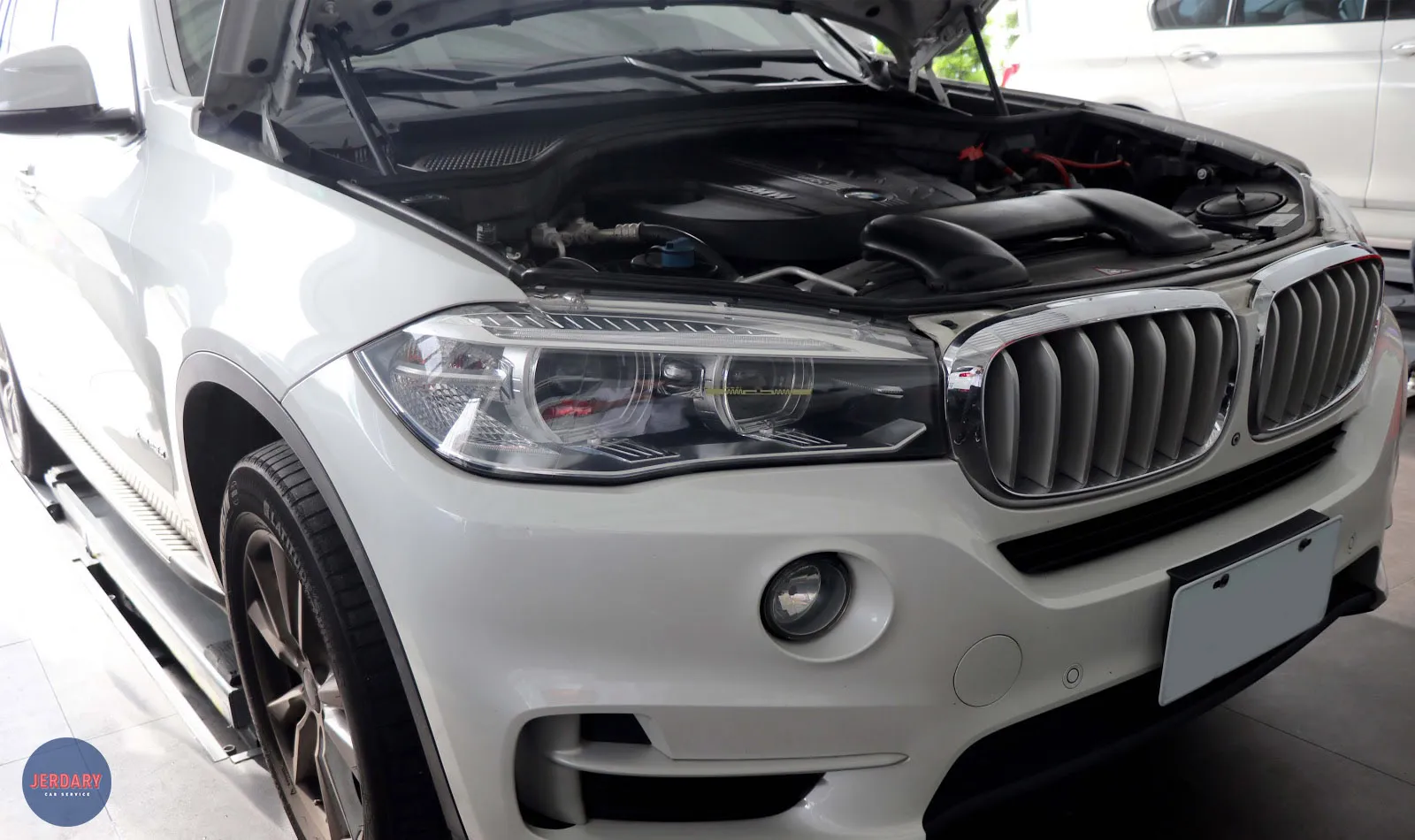 【傑德瑞汽車】台中專業保養維修廠~ BMW F15 X5 定期機油保養/冷氣系統管路清洗~ 預約專線：04-25602222