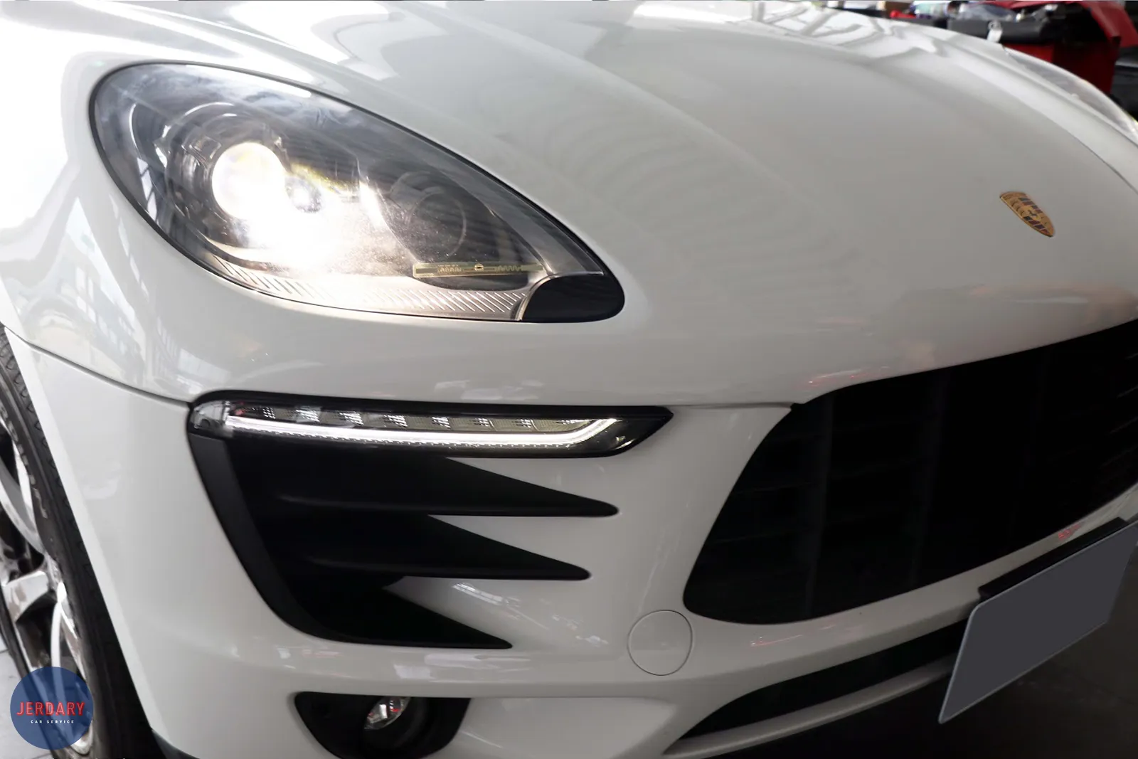 【傑德瑞汽車】2016 保時捷 Porsche Macan 專業保養維修/ 車輛安全檢測/ 台中進口車專業保養維修廠~預約專線0956-212180 專人立即服務~