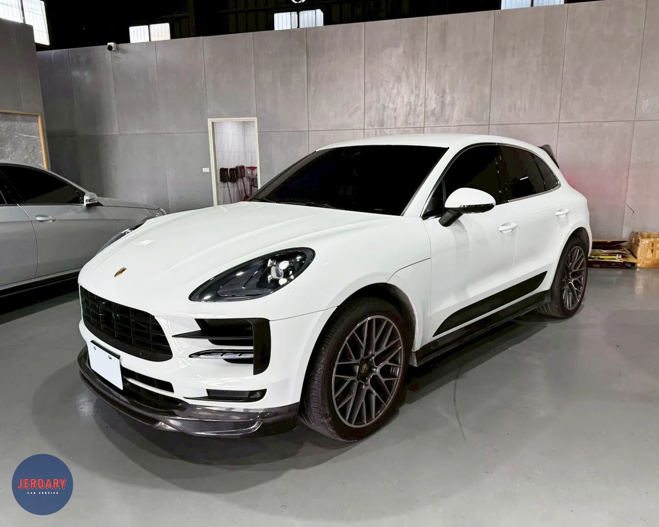 保時捷 Macan S 漏水維修｜台中保養廠｜台中修配廠｜台中汽車保養｜台中保時捷維修｜台中保時捷保養