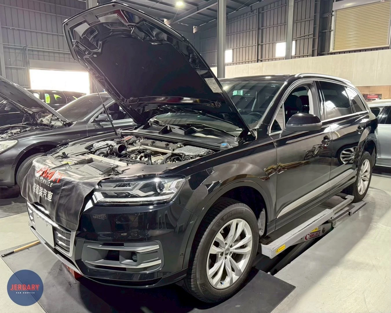 Audi Q7 漏水、漏油處理：傑德瑞汽車專業檢修，汽門蓋、老化零件更換，全方位翻新重塑巔峰狀態！
