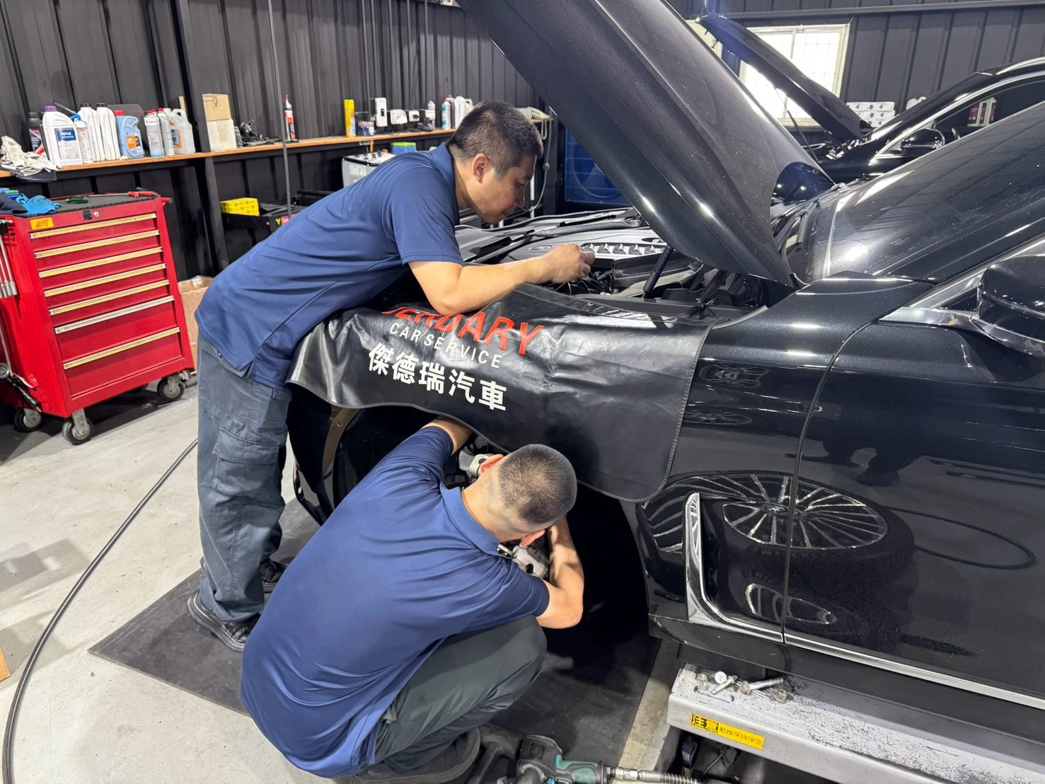 BMW G11 740i 氣壓避震故障：傑德瑞汽車更換全新「氣壓避震器」與「原廠電瓶」！