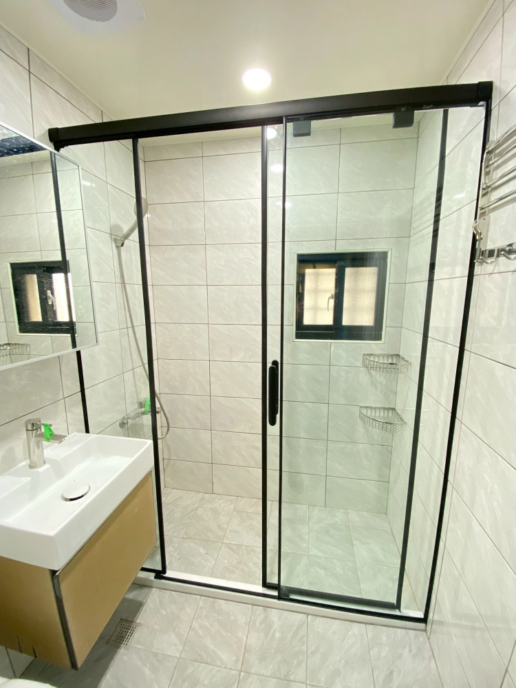衛浴玻璃｜衛浴隔間｜台南玻璃工程
