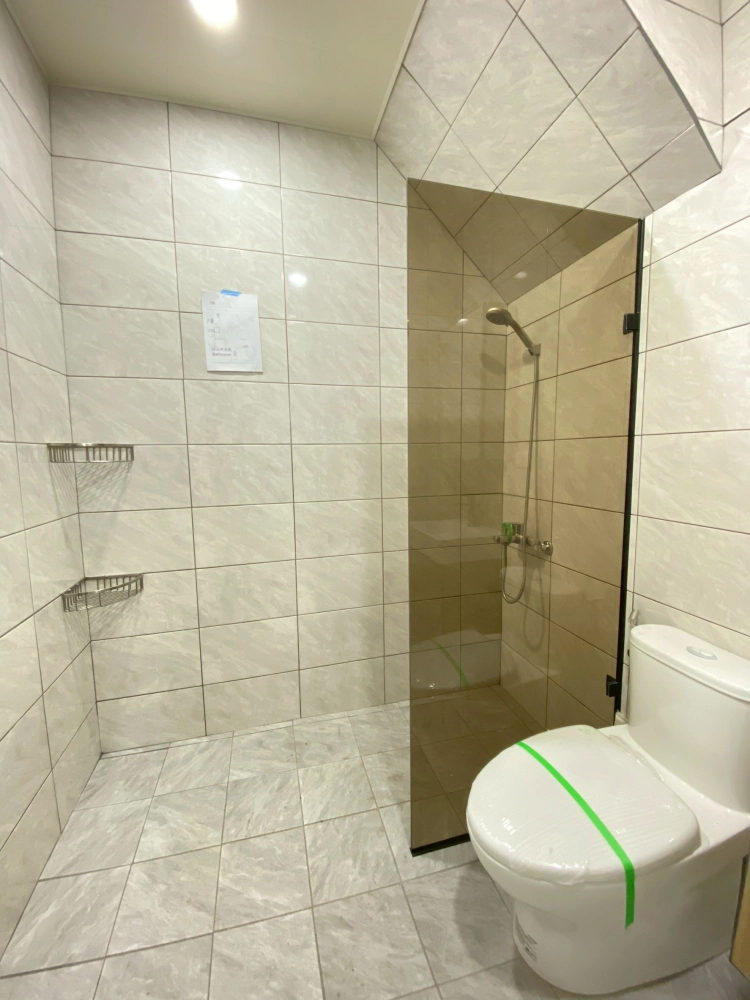 衛浴玻璃｜衛浴隔間｜台南玻璃工程
