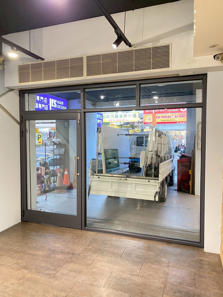 門面玻璃｜店面玻璃｜台南玻璃安裝

