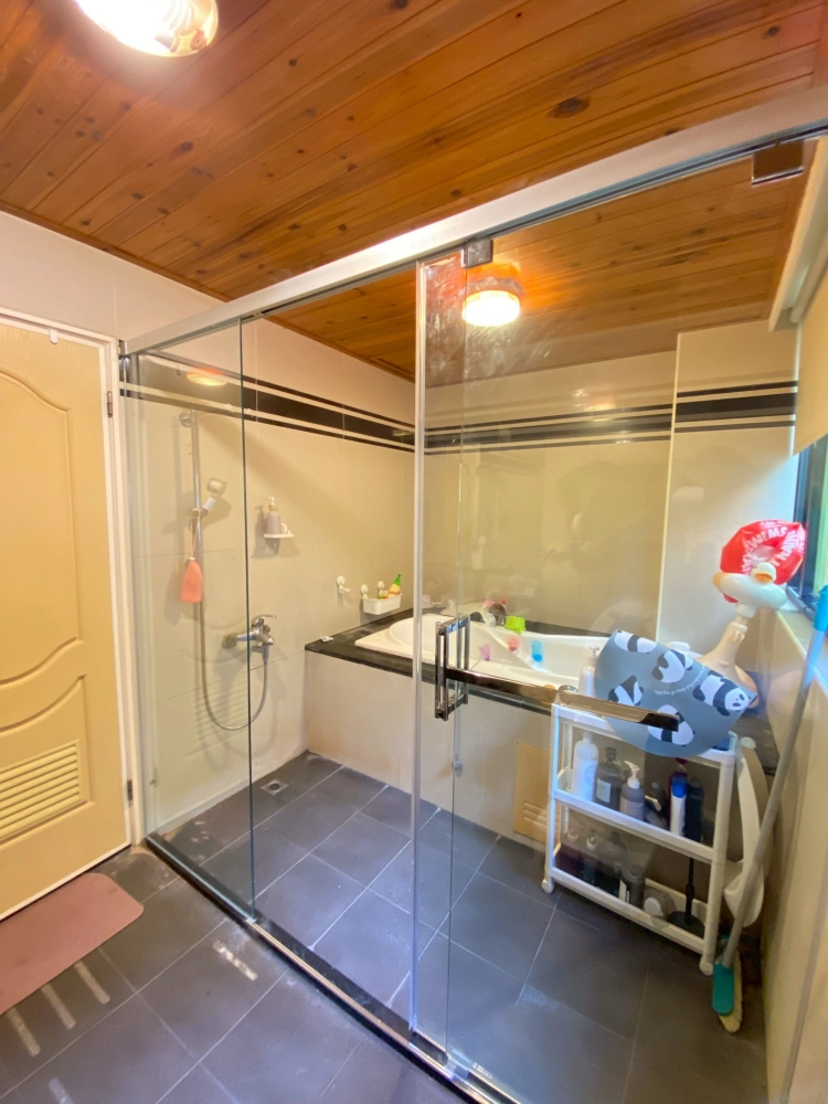 衛浴玻璃｜衛浴隔間｜台南玻璃工程
