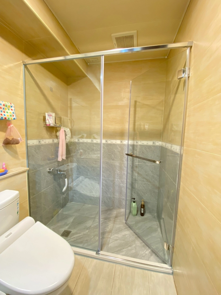 衛浴玻璃｜衛浴隔間｜台南玻璃工程
