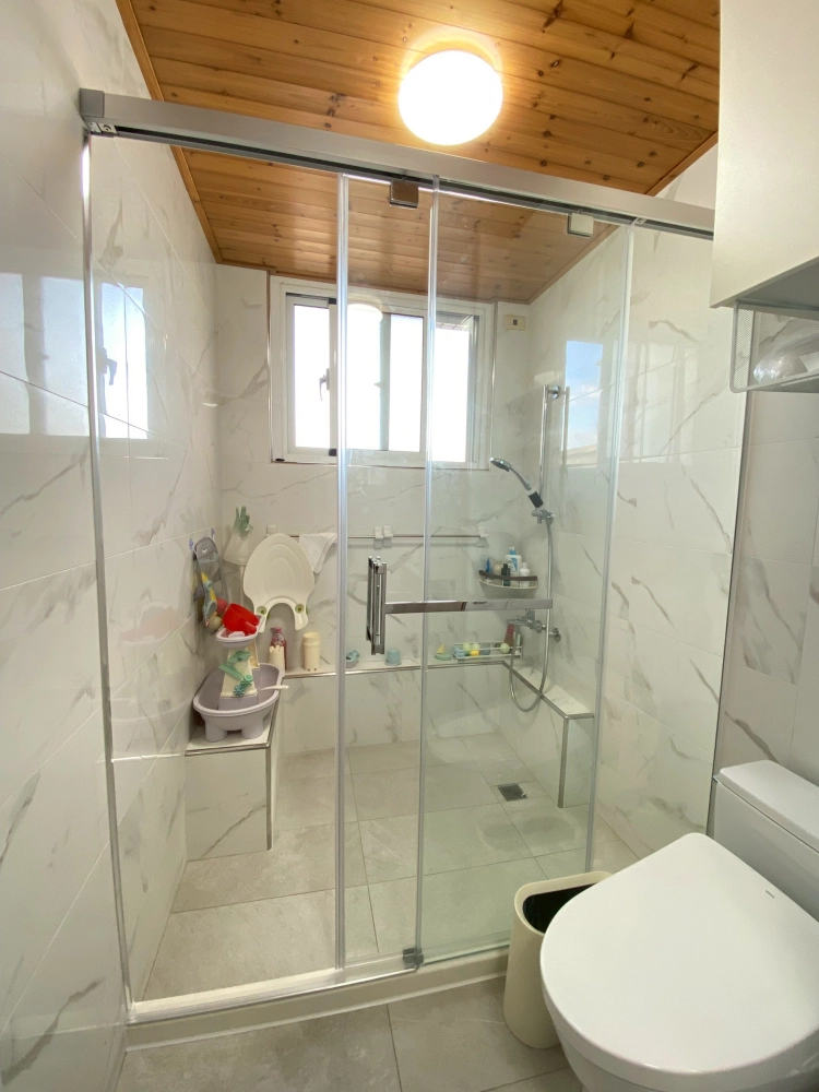 衛浴玻璃｜衛浴隔間｜台南玻璃工程
