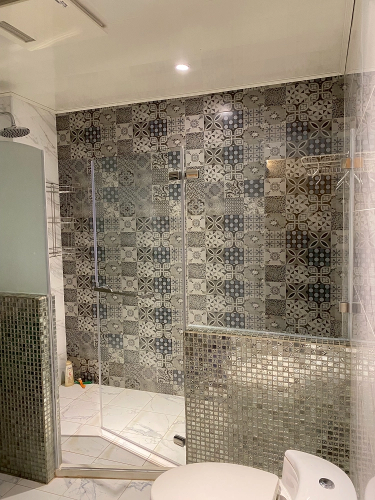 衛浴玻璃｜衛浴隔間｜台南玻璃工程
