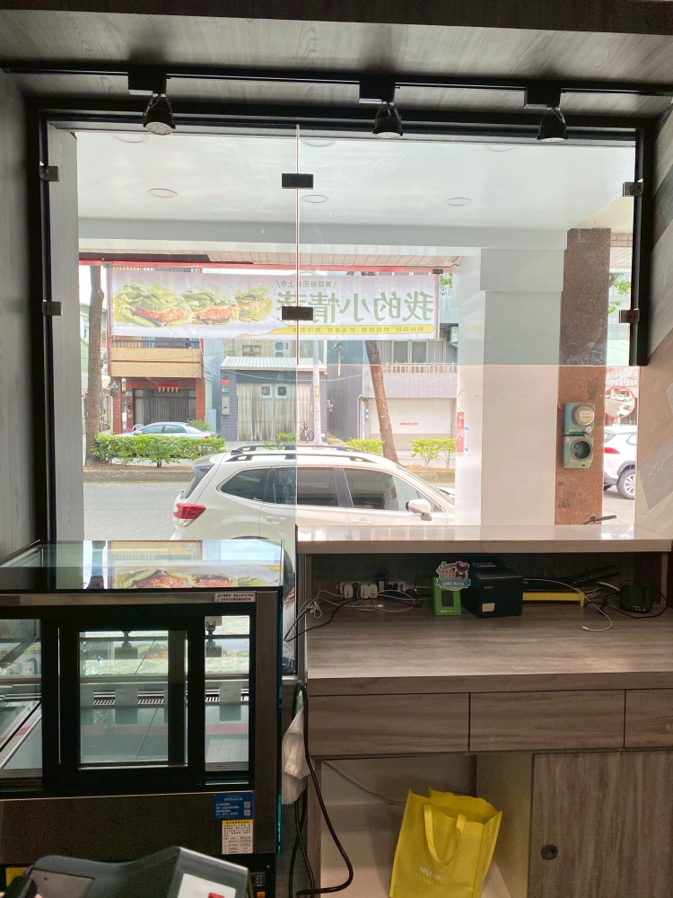 門面|店面玻璃