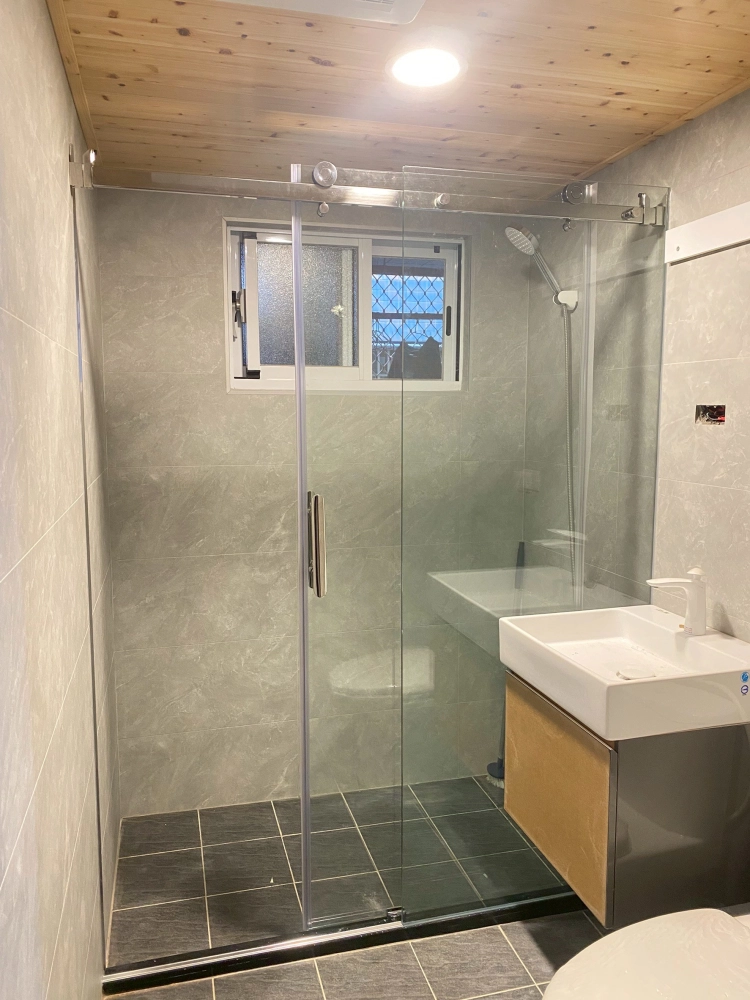 衛浴玻璃｜衛浴隔間｜台南玻璃工程