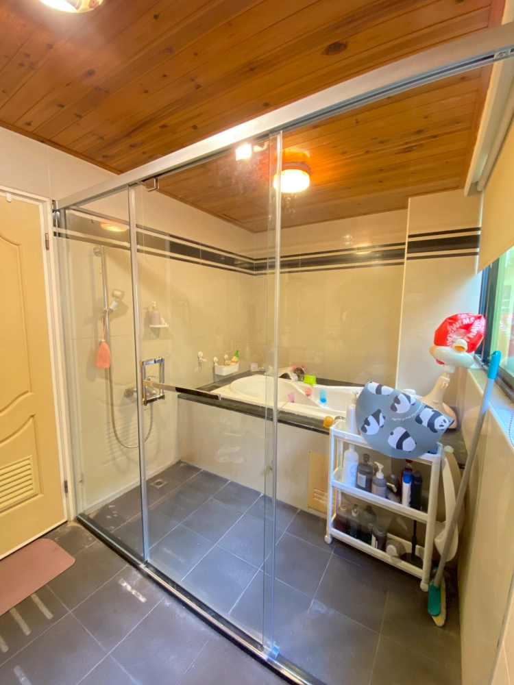 衛浴玻璃｜衛浴隔間｜台南玻璃工程
