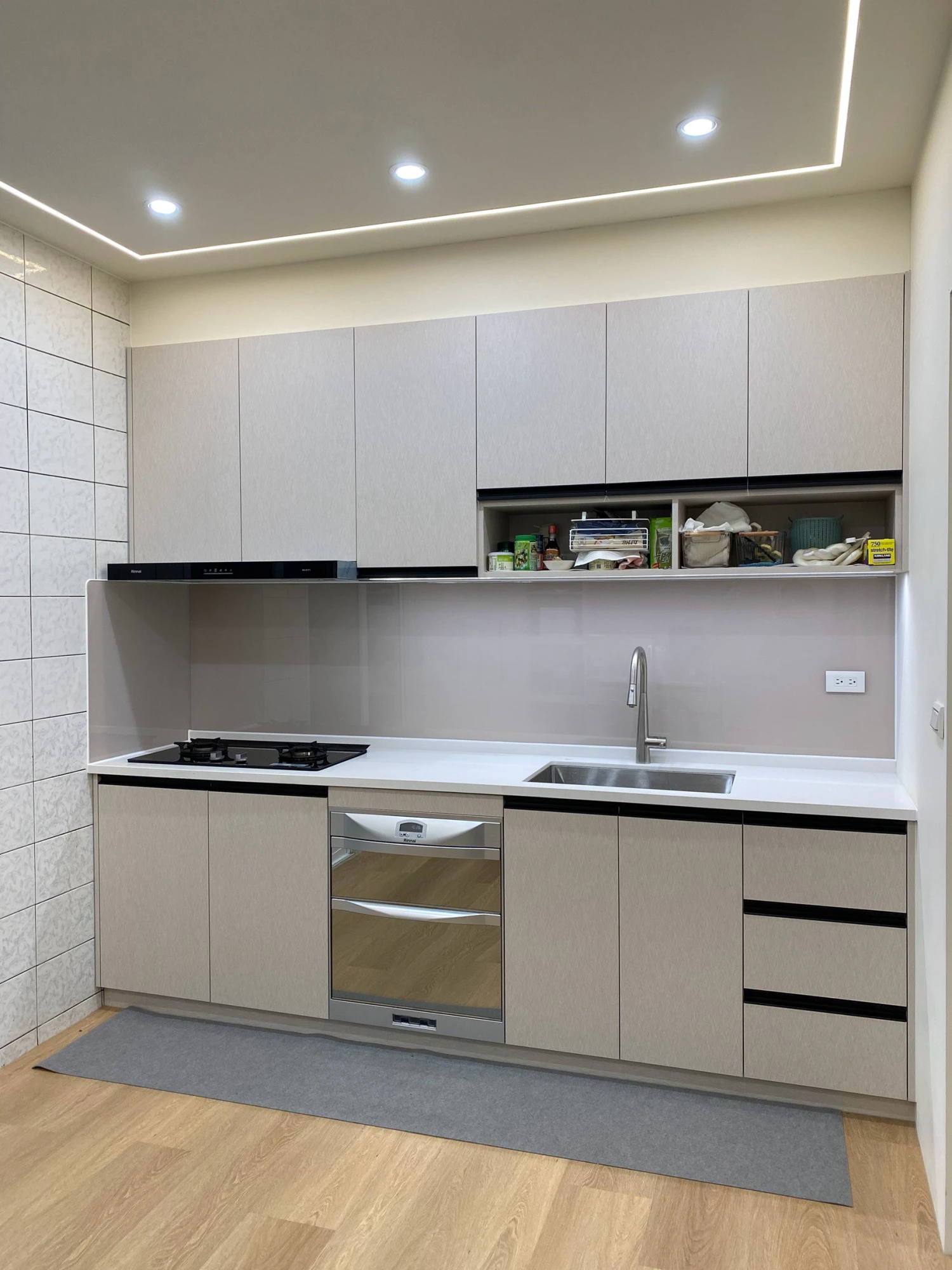 室內裝潢|台南玻璃工程