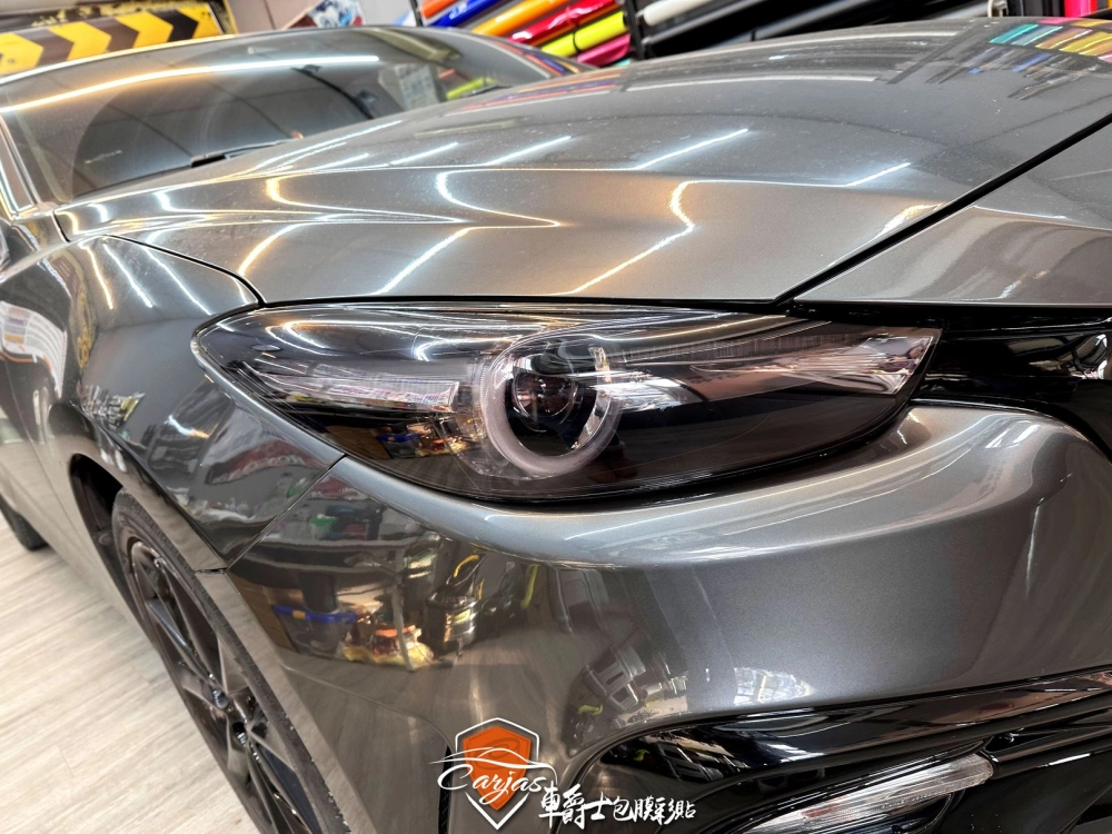 MAZDA3  大燈淺黑、尾燈燻黑自體修復犀牛皮保護膜