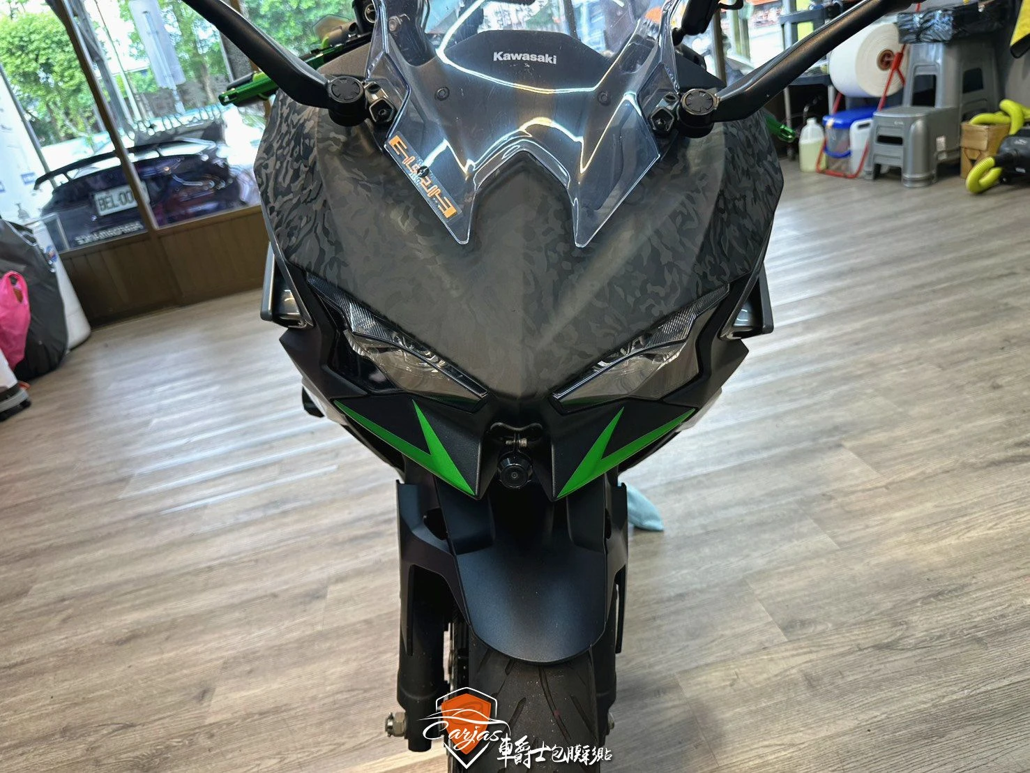 KAWASAKI NINJA 500 客製化類廠車競技車身彩貼