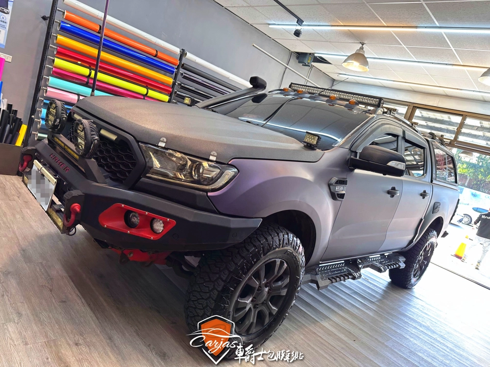 FORD RANGER 皮卡 消光黑幻紫改色包膜