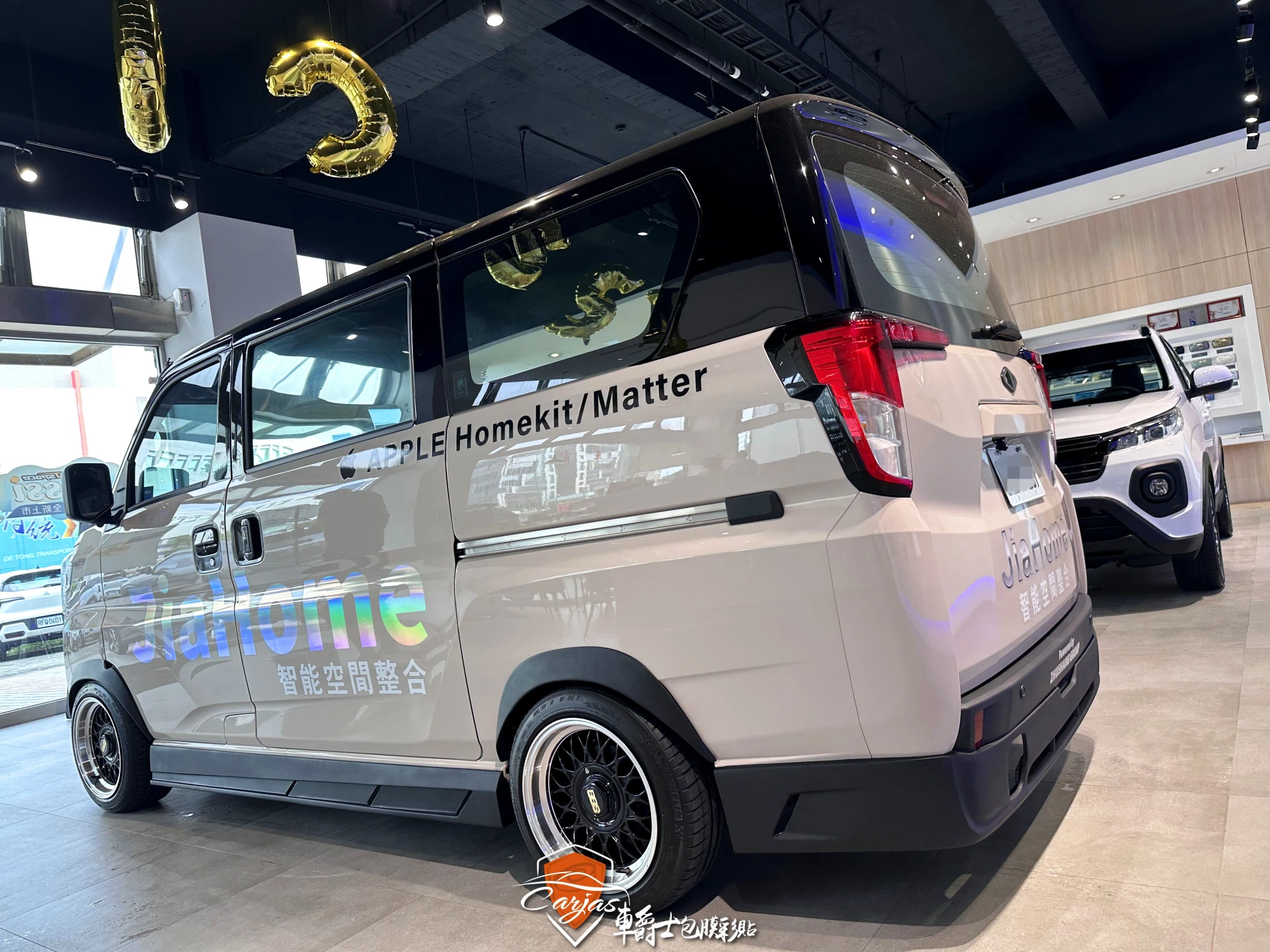 MITSUBISHI J SPACE 企業形象車體廣告車身彩貼