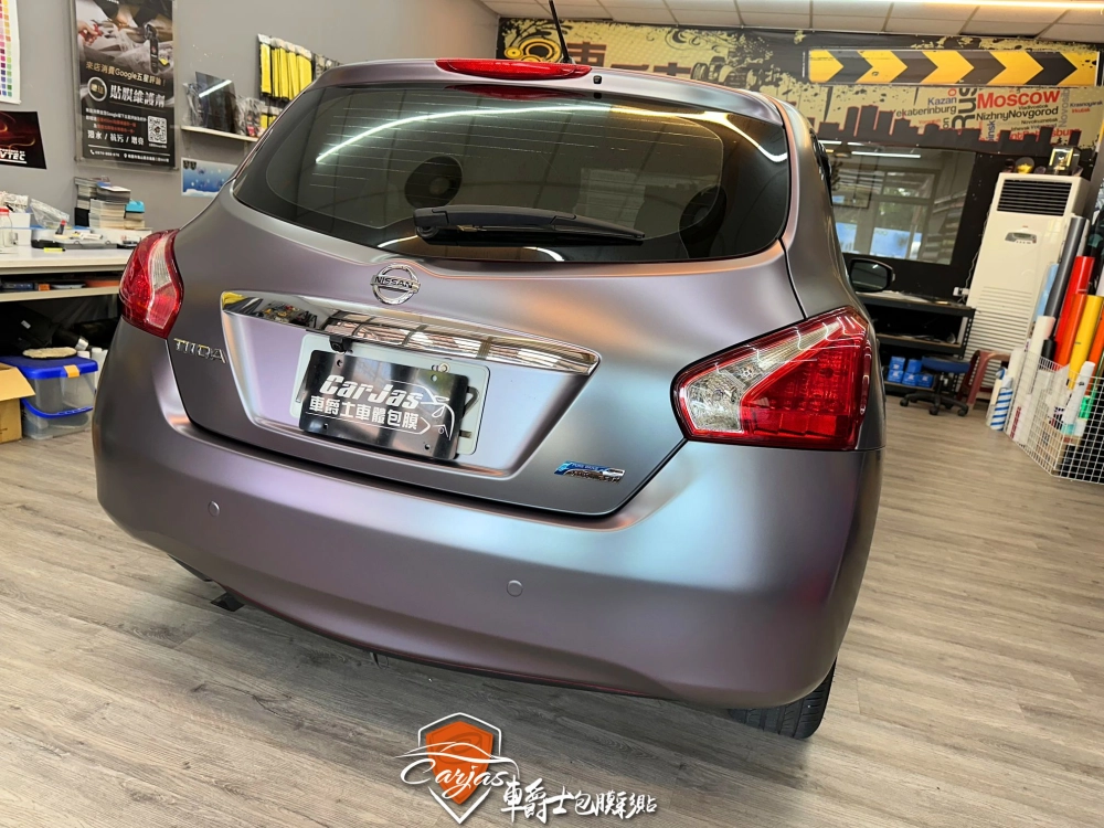 NISSAN TIIDA 消光綢緞灰紫全車改色包膜