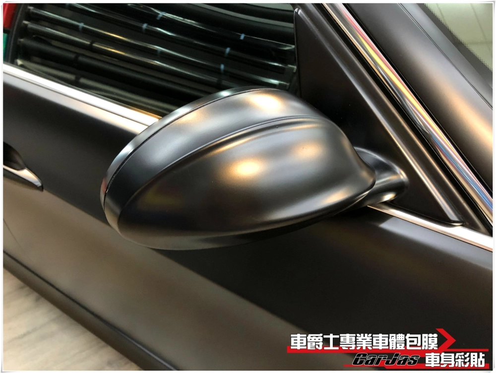 BMW E90 325i 全車消光黑、3D黑卡夢改色包膜