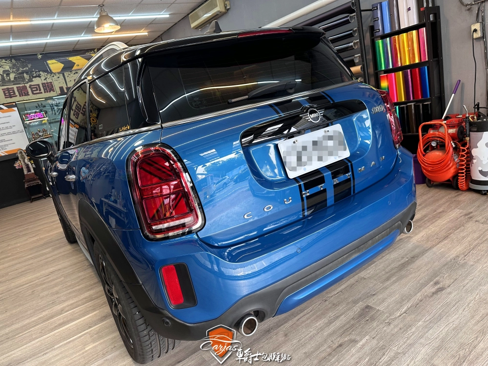 MINI COUNTRYMAN 客製化引擎蓋、後廂蓋運動線條車身彩貼