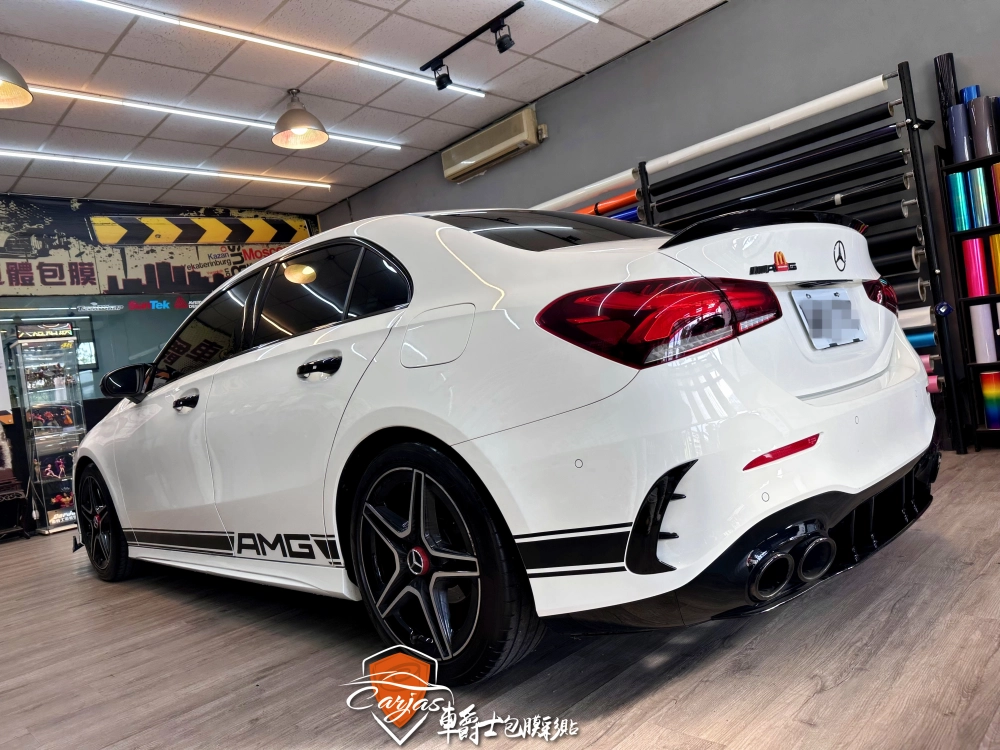 BENZ A180 客製化車身拉線彩貼