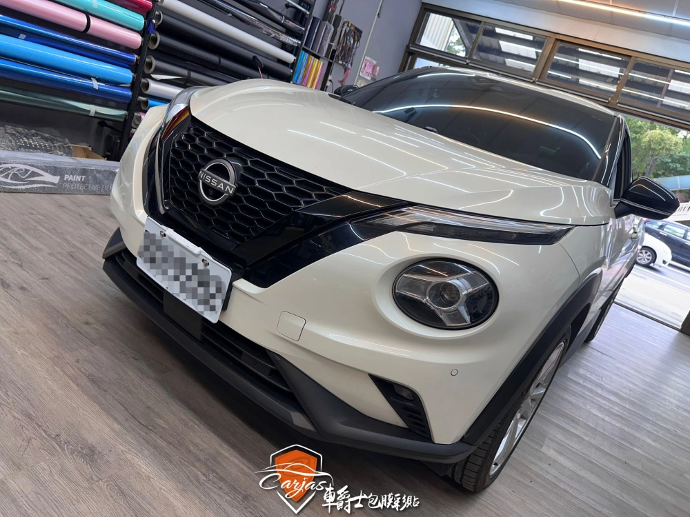 NISSAN JUKE V-MOTION水箱護罩鍍鉻飾條高亮黑改色包膜
