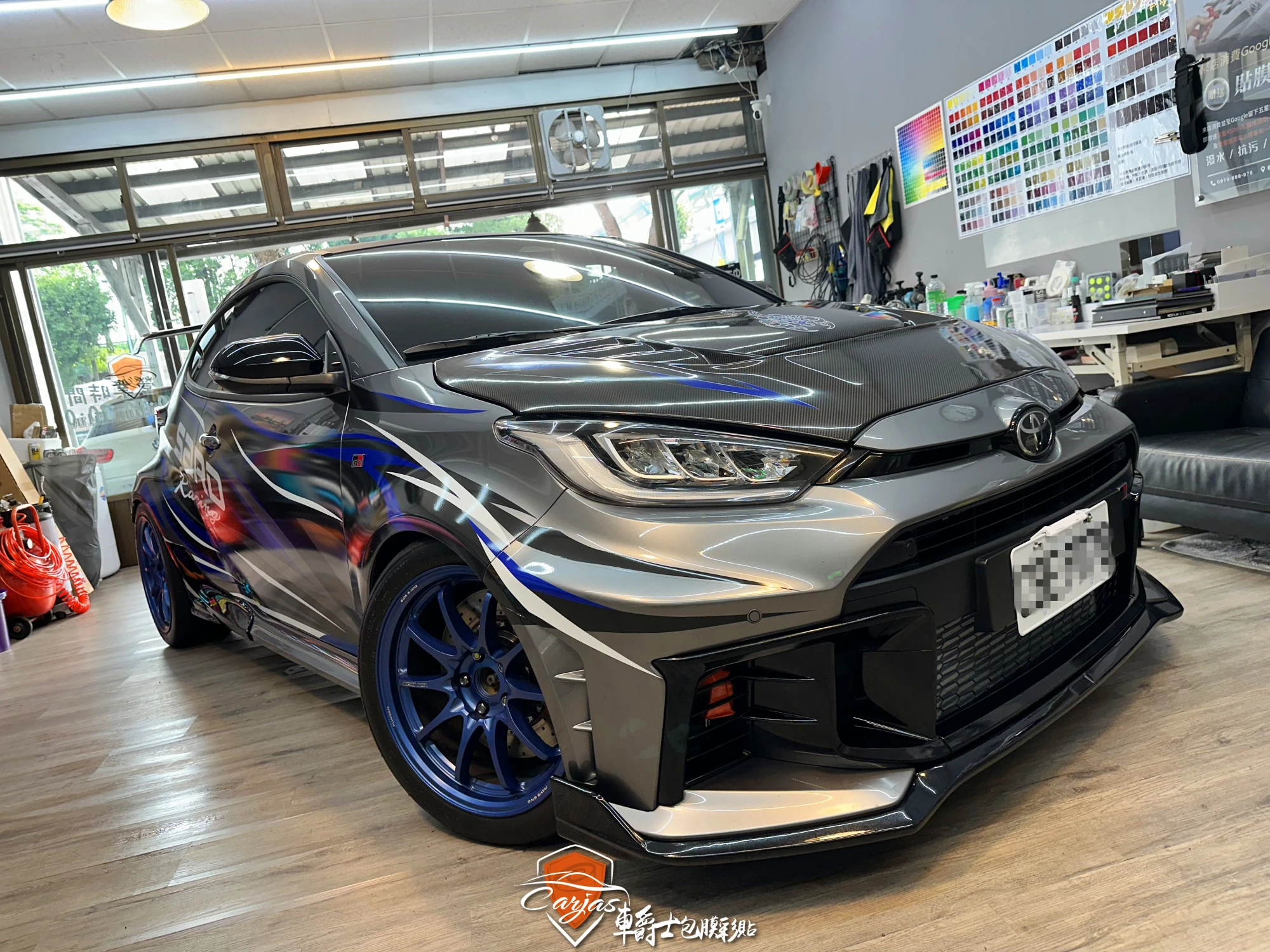 TOYOTA GR YARIS 客製化車身彩貼