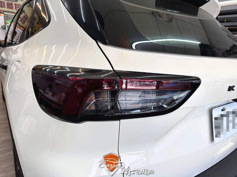 FORD KUGA 尾燈灰黑燻黑改色包膜