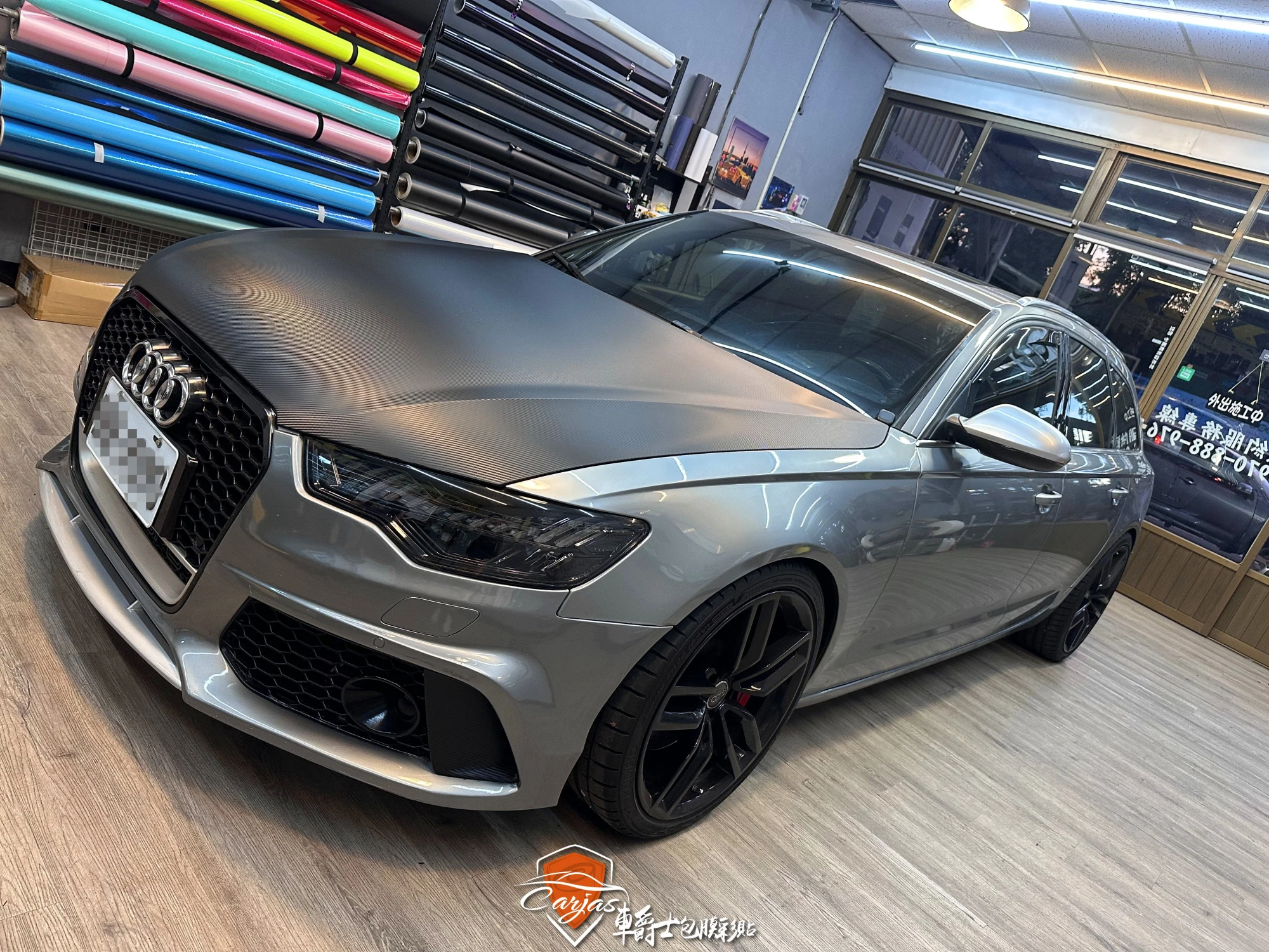 AUDI A6 引擎蓋、前保飾蓋3D黑卡夢改色包膜