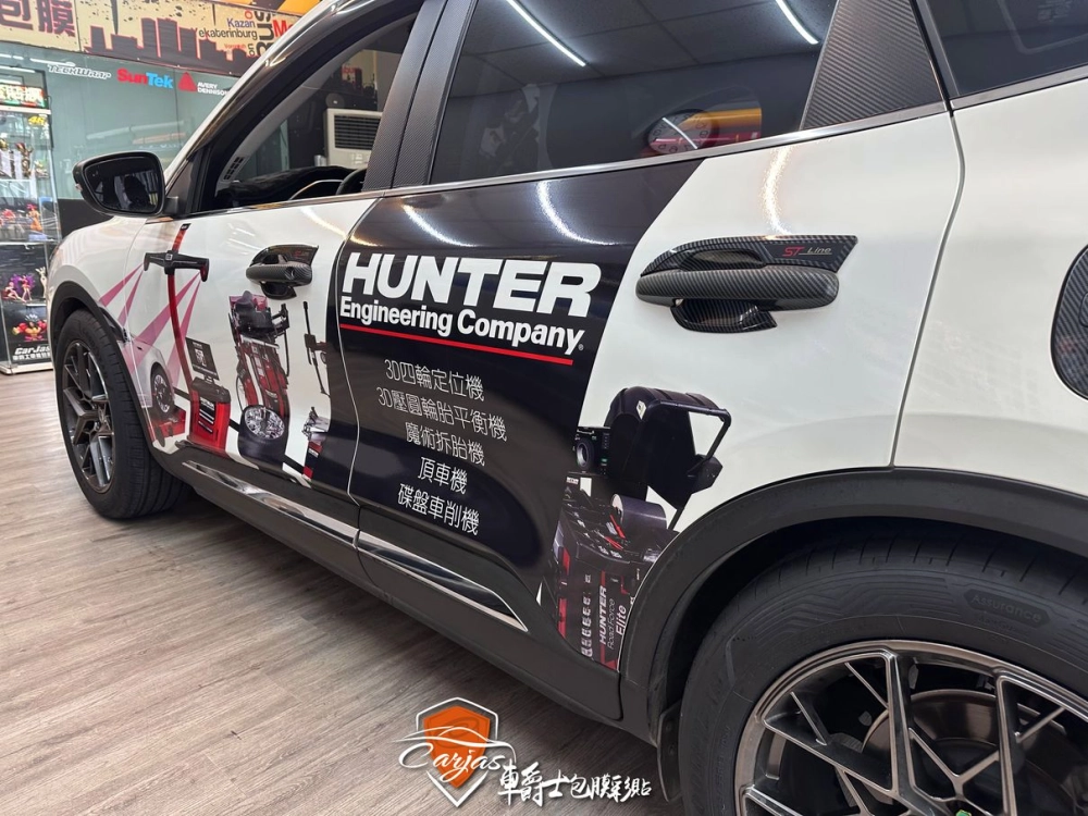FORD KUGA 銘鋒企業客製化車體廣告車身彩貼