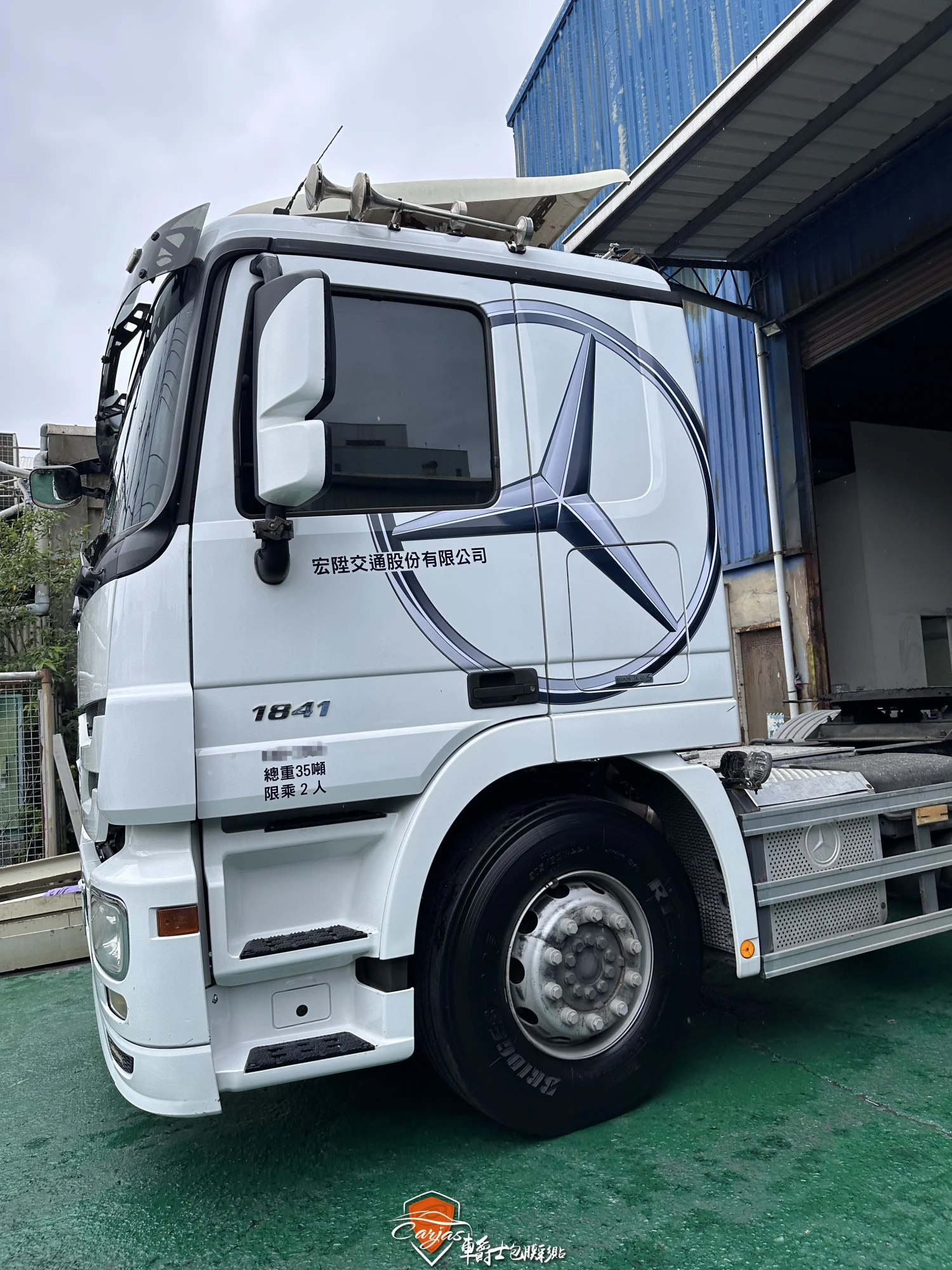 BENZ ACTROS 35噸大貨車頭車門車身彩貼