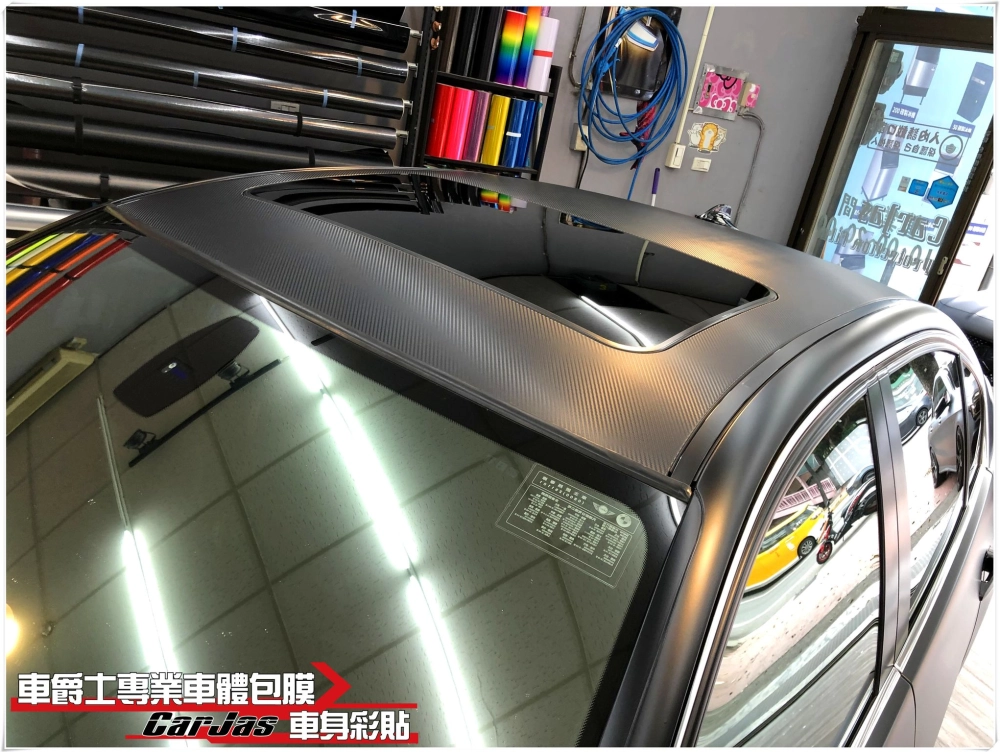 BMW E90 325i 全車消光黑、3D黑卡夢改色包膜