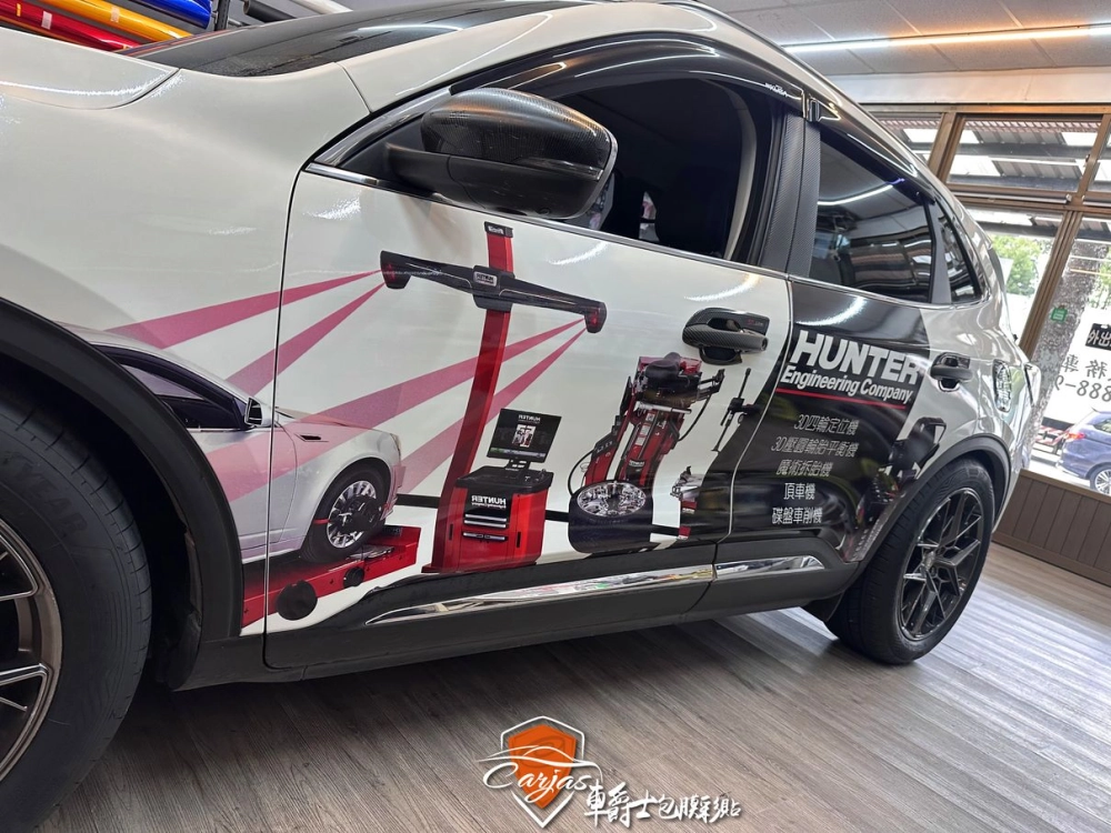 FORD KUGA 銘鋒企業客製化車體廣告車身彩貼