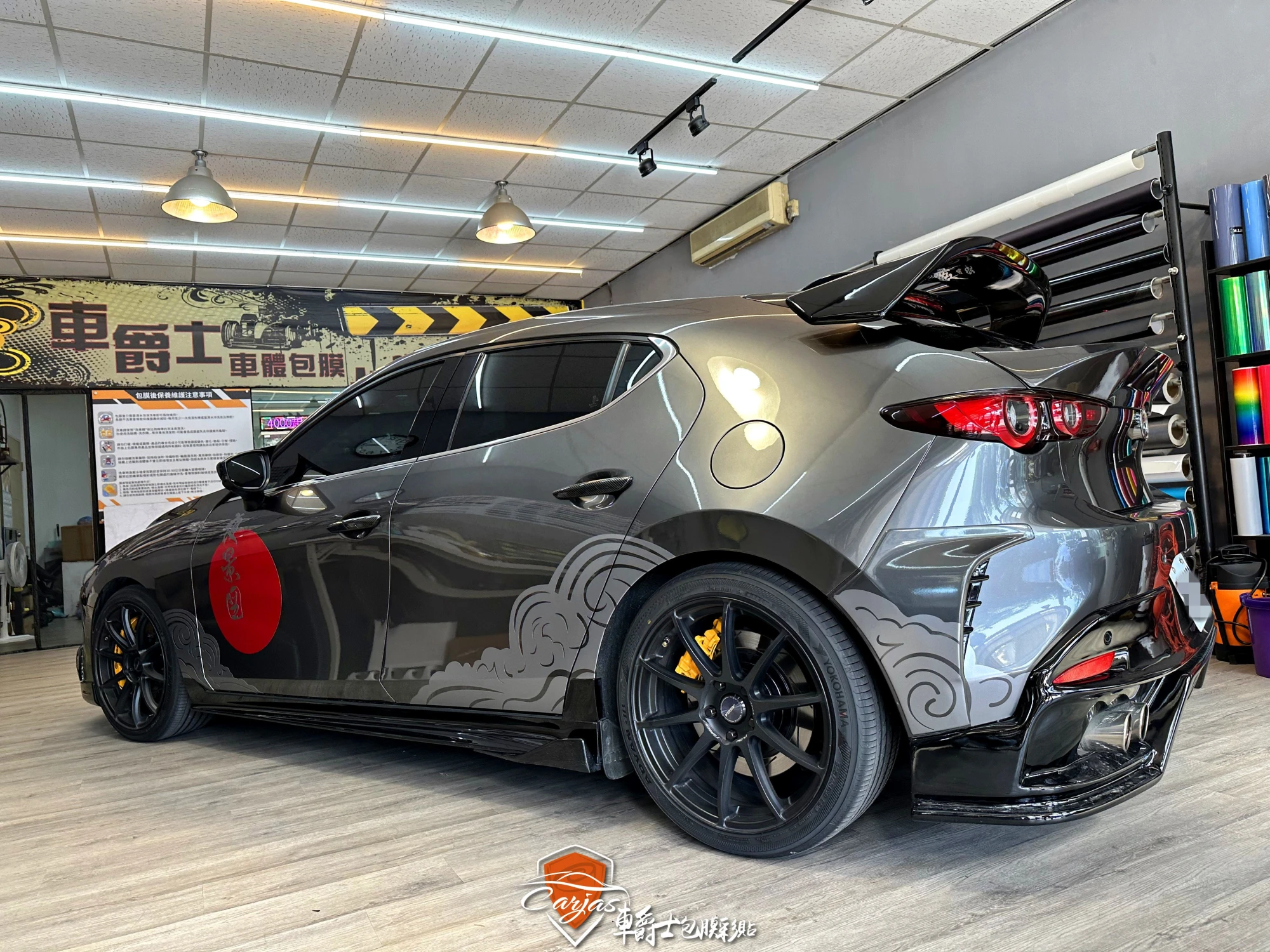 EW MAZDA3 客製化日式浮世繪塗裝車身彩貼