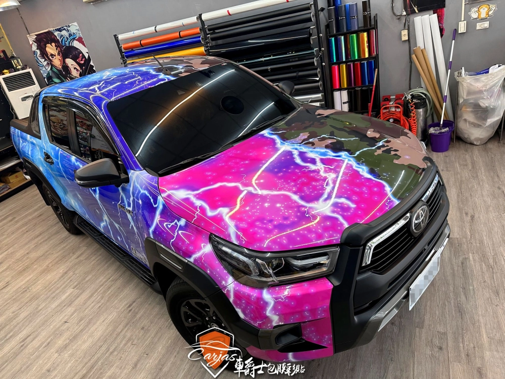 TOYOTA HILUX 全車客製化迷彩、閃電星空彩貼包膜