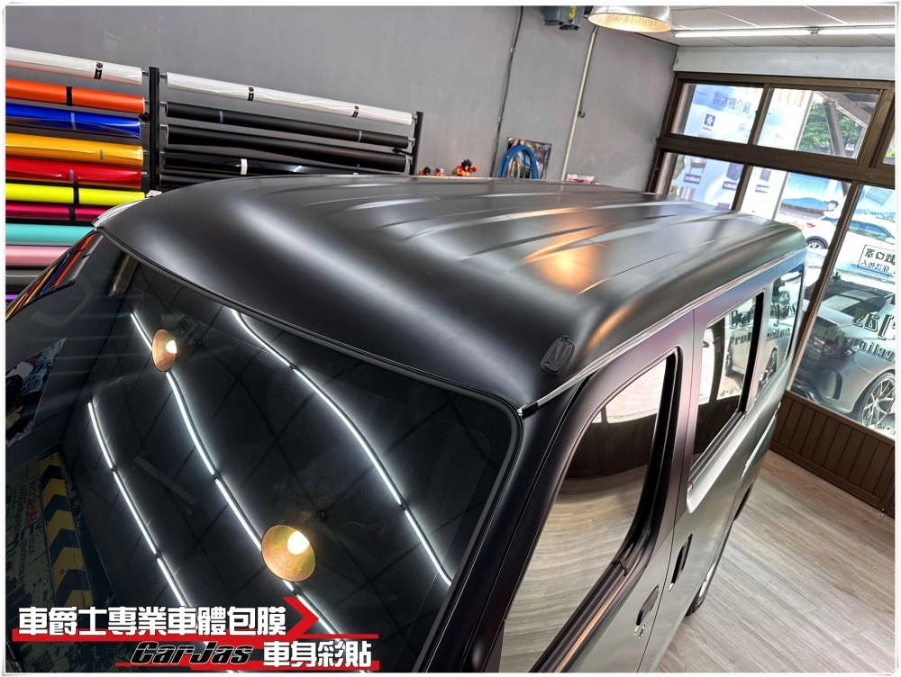 TOYOTA TOWN ACE 全車漆面 電光金屬軍綠&消光黑改色包膜